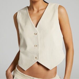 BNWT Lioness Oatmeal Set